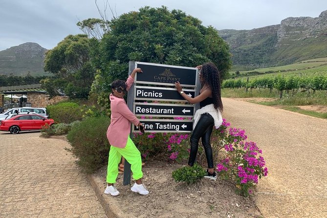 Kirstenbosch Botanical Gardens and Constantia Wine Tasting Tour. - The Constantia winery schedule needs clarification