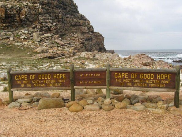 Kirstenbosch Garden, Bo-Kaap-Penguins & Cape of Good Hope Tour - One day, nearly the whole Cape Peninsula