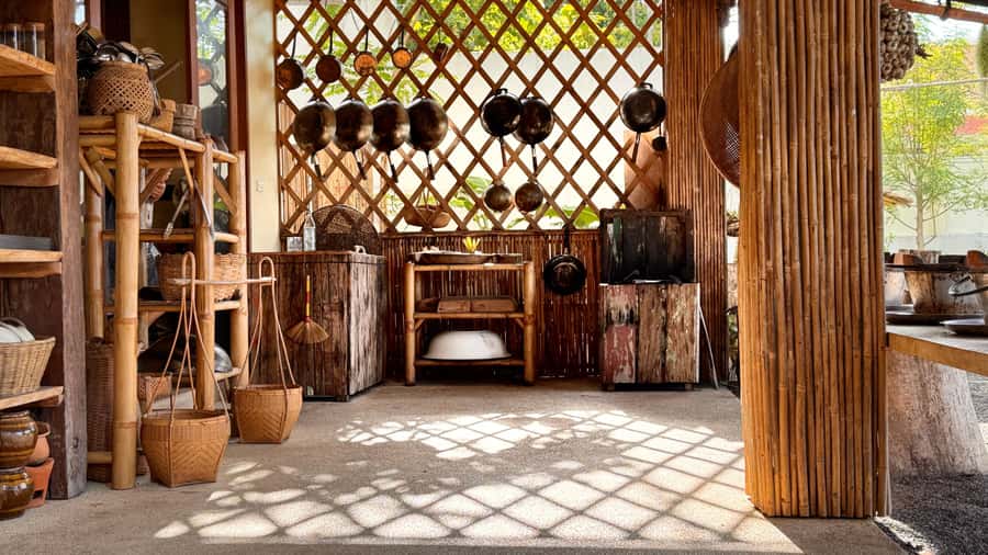 Koh Samui: Evening Thai Cooking Class with Organic Garden - The garden tour and the first taste of Koh Samui cooking