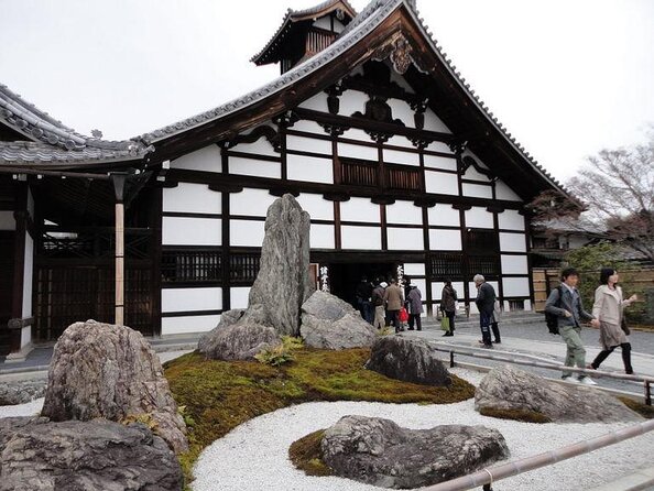 Kyoto Arashiyama Bamboo forest & Garden Half-Day Walking Tour - Key points at a glance