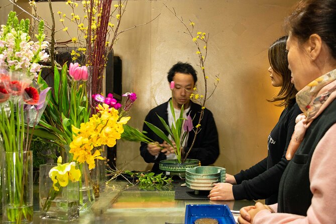 Kyoto Cultural IKEBANA Experience@SEKKA FLOWERS - Understanding wabi-sabi through flowers