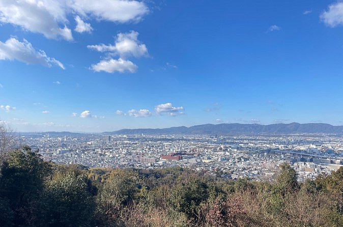 Kyoto Guided Walking Tour: Secret Zen Garden and Fushimi Inari - Kumataka Shrine and the quieter side of Fushimi Inari