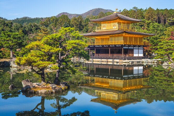 Kyoto: Kinkaku-ji Temple & Serene Garden Guided Tour with Tickets - Why the monk session makes this tour different