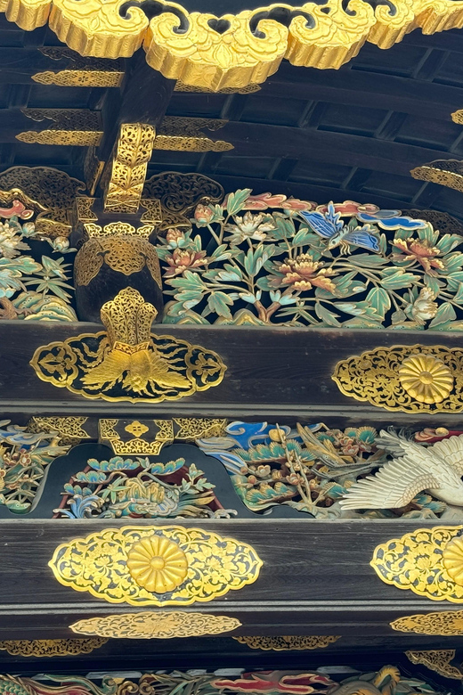 Kyoto: Nijo Castle & Gardens 2-Hour Guided Tour - What the guides add to the experience