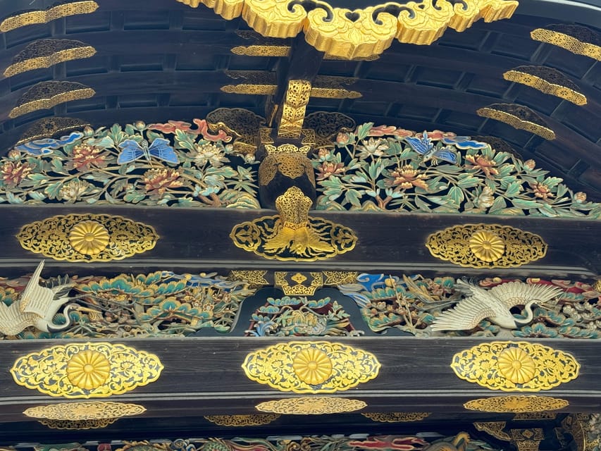 Kyoto: Nijo Castle & Gardens 2-Hour Guided Tour - Meeting your guide at the Higashi-Ohtemon gate
