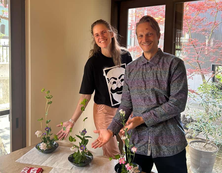 Kyoto: Premium Ikebana Workshop with Vase Souvenir - Key points at a glance