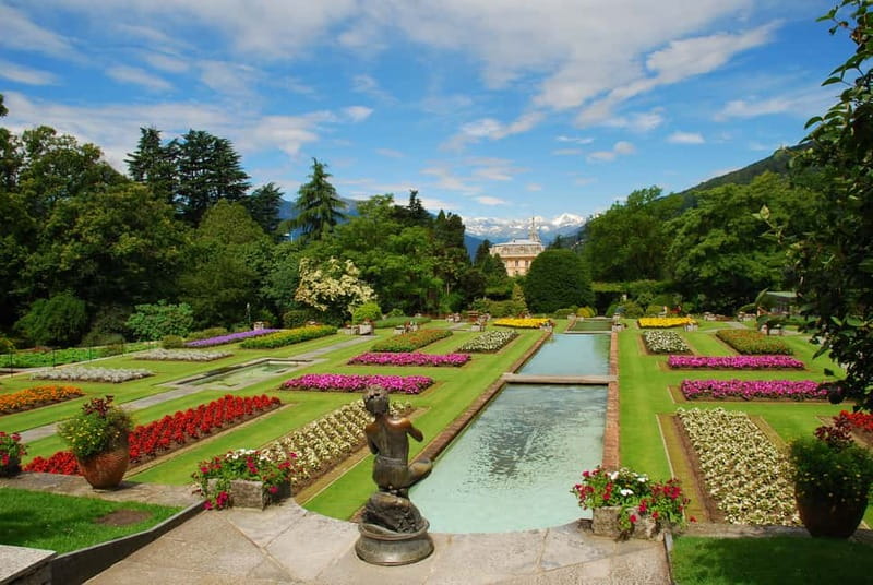 Lake Maggiore Gardens: Botanical Gardens Gourmet Food Cruise - Starting at Stresa or another lakeside pier