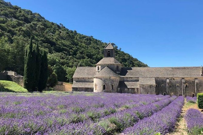 Lavender in Bloom : Unforgettable Provençal Stroll - Valensole village offers a slower Provençal pause