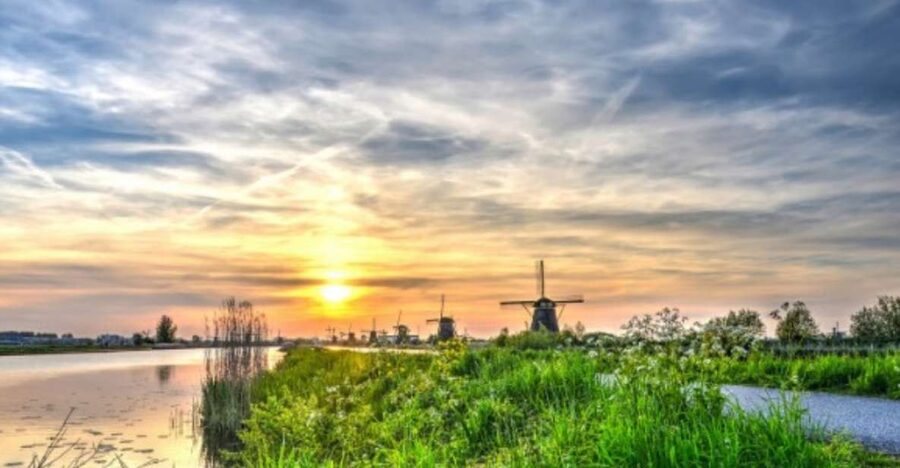 Leiden: Windmill and Countryside Cruise near Keukenhof - A short cruise through the Dutch polder country