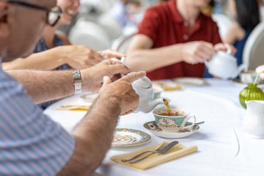 London: Kensington Palace Gardens Tour with Royal High Tea - Who will enjoy this experience most?