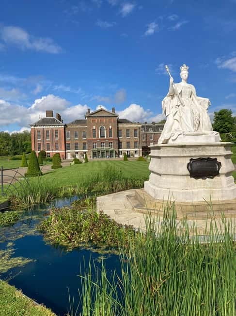 London: VIP Kensington Palace Gardens Tour & Royal High Tea - Should you book the Kensington Palace tea tour?
