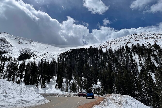 Luxury Private Van to Pikes Peak Garden of Gods - Who will enjoy this private Colorado day?