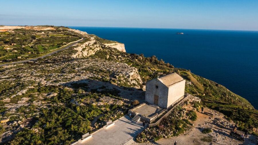Malta: Mdina, Dingli Cliffs and San Anton Botanical Gardens - A guide can make or break the four hours