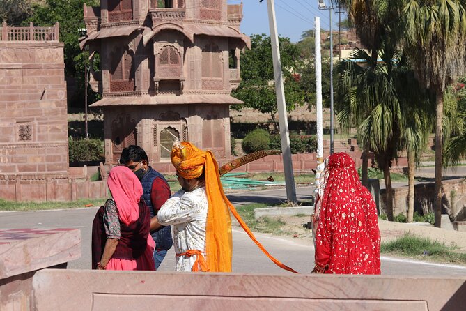 Mandore Garden Walking Tour - Timing your visit and handling the practical details