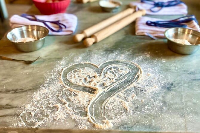 Market Tour & Traditional Tuscan cooking class in a garden - Lunch in the garden
