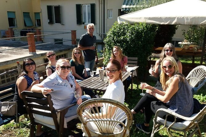 Market Tour & Traditional Tuscan cooking class in a garden - The trip to Mirella and Stefano’s home