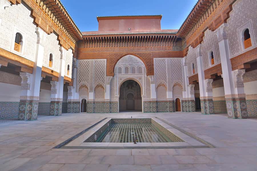 Marrakech: Madrasa Ben Youssef, Secret Garden & Medina Tour - Starting at Jemaa el-Fna with a clear plan