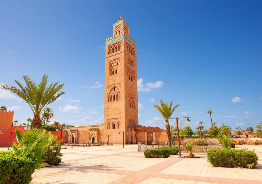 Marrakech: Majorelle & Menara Garden Tour and Carriage Ride - What your guide and driver actually add