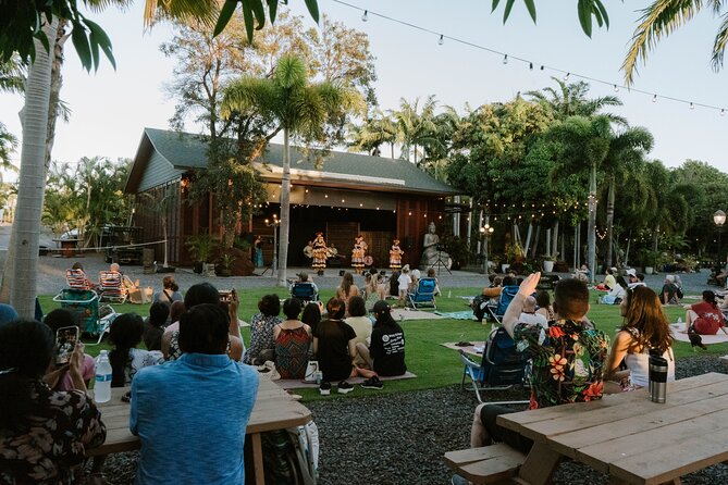 Maui Hula Show: Hula and Fire Dancing at South Maui Gardens - Food trucks make dinner flexible