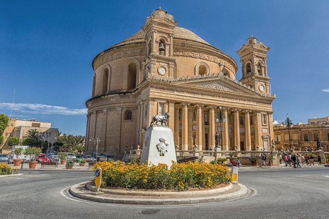 Mdina, Rabat, Dingli cliffs, San Anton gardens, Ta' Qali & Mosta guided tour - Lunch: useful, included, and not always equal