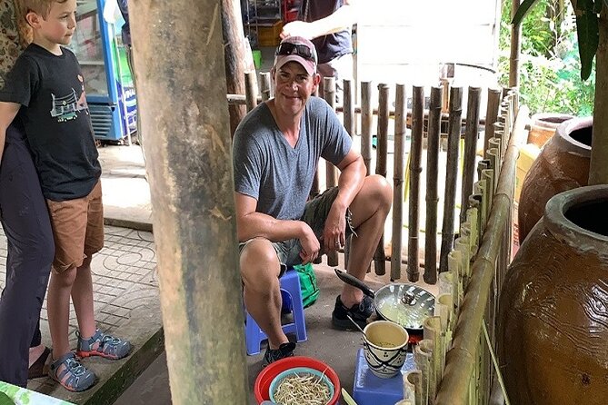 Mekong Delta Homestay 2-Day at Family Tiny Garden - Small Group - Fishing, rice planting, and food you help prepare