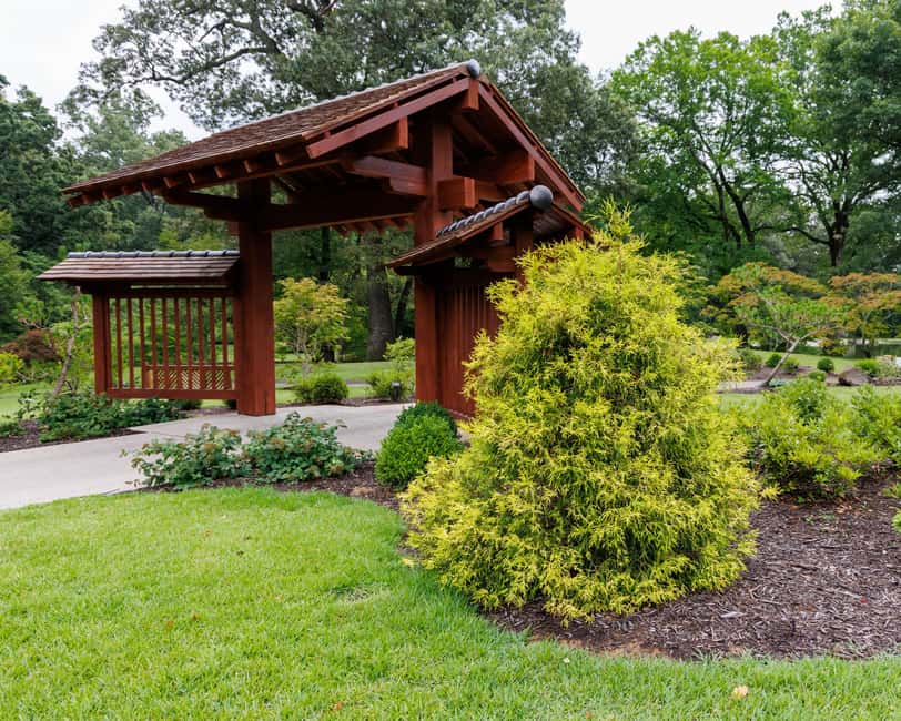 Memphis Botanic Garden Entry Ticket - A 96-acre garden where you set the pace