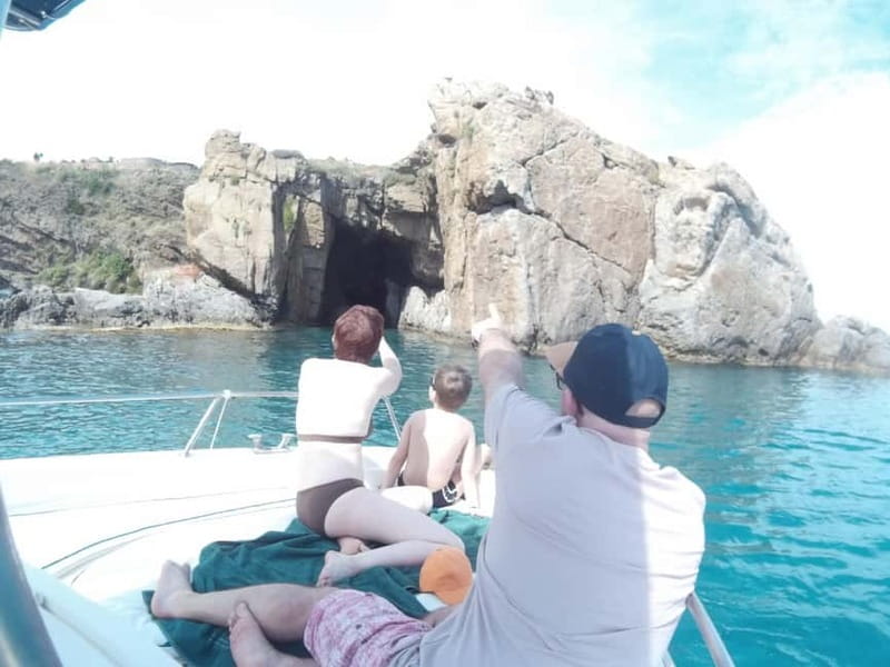 Mini-cruise Isola bella with snorkeling from Giardini Naxos - The first 30 minutes across the Bay of Naxos