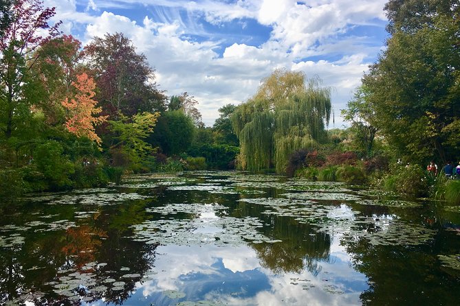 Monet's Gardens & House-Private Giverny Tour From Paris - Timing, crowds, and the practical details
