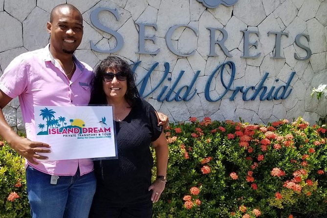 Montego Bay Airport Private Taxi: Secrets St James/ Wild Orchid - What the 15-minute journey is really like