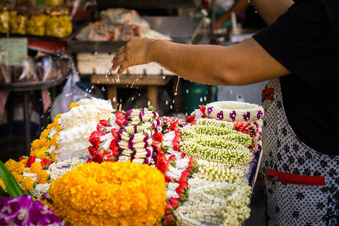 Morning Buddhist Almsgiving, Grand Palace and Flower Market Tour in Bangkok - Booking, cancellation, and practical planning