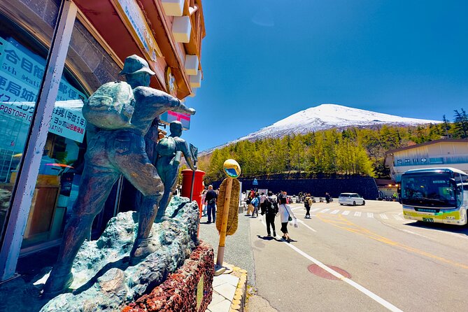 Mt. Fuji, Cherry Blossom & Shiba Sakura Pvt. Day Tour - Guides, Communication, and the Human Factor