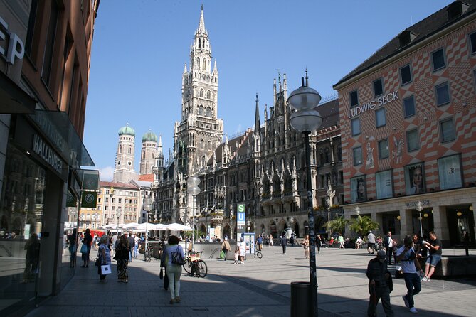Munich Old Town Walking Tour - Viktualienmarkt: Munich’s everyday side