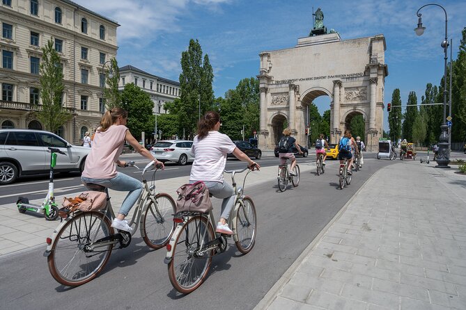 Munich Private City Bike Tour and English Garden - Meeting point and return to Marienplatz