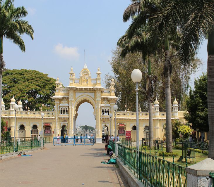 Mysore: 2-Day Palace and Gardens Tour from Bangalore - Key points to know before booking