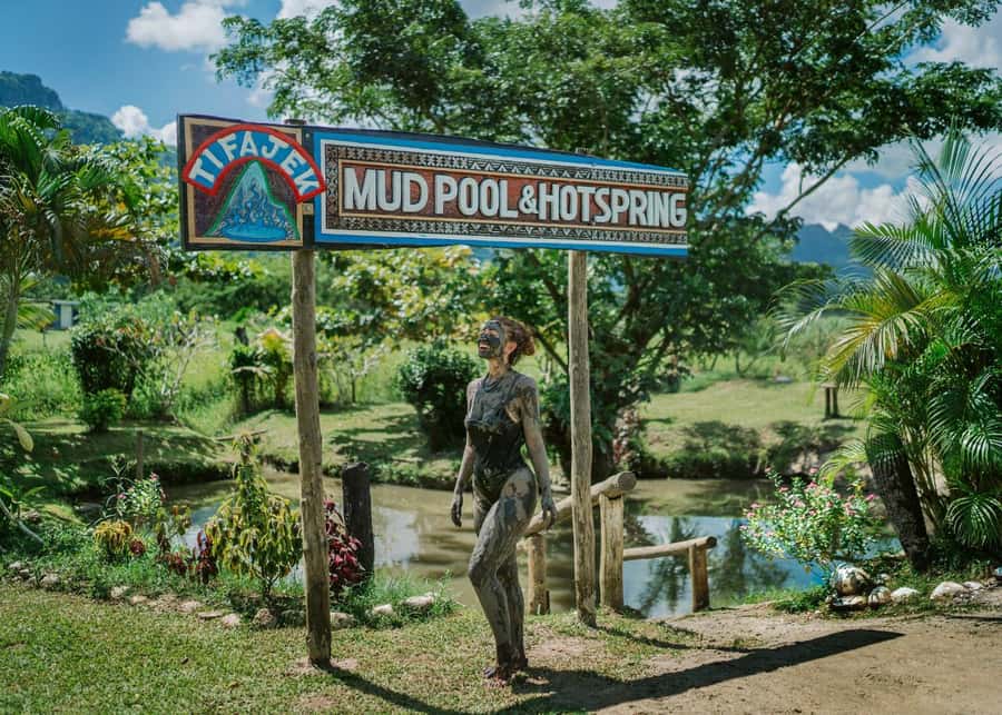 Nadi: Garden Village Hot Spring & Temple Highlights Tour - A six-hour look at Fiji beyond the resort gates