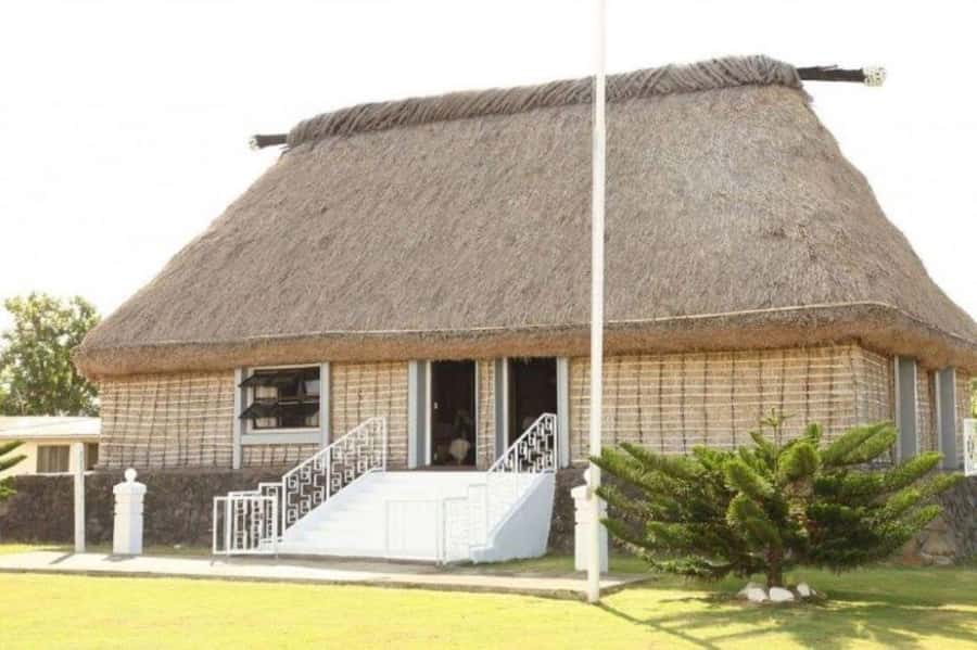 Nadi: Garden Village Hot Spring & Temple Highlights Tour - Viseisei Village and a glimpse of local customs