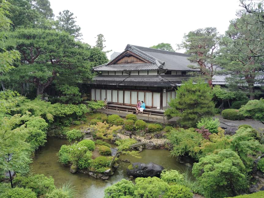 Nara: Yoshikien and Isuien Gardens Tour with Tea Tasting - Isuien joins Edo and Meiji design