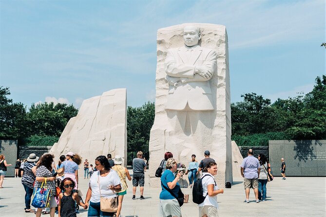 National Mall Tour with 10+ Stops, Boat Cruise, Entry Tickets - World War II and the White House