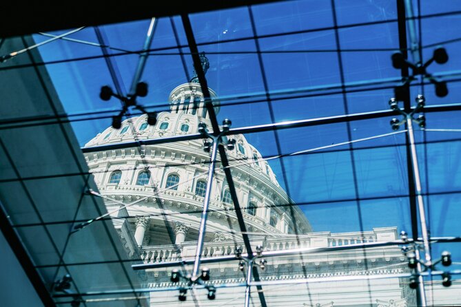 National Mall Tour with 10 Stops & U.S. Capitol or Museum Entry - The Lincoln Memorial and the western Mall