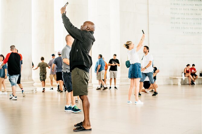 National Mall Tour with 10 Stops & U.S. Capitol or Museum Entry - Korean, World War II, and Vietnam memorials