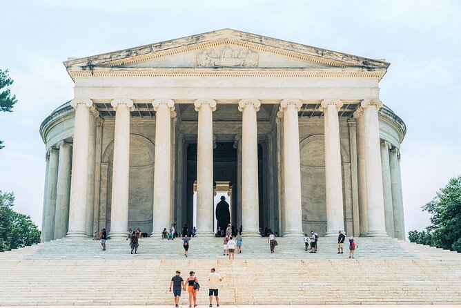 National Mall Tour with 10 Stops & U.S. Capitol or Museum Entry - Capitol Hill upgrade: useful, but keep the schedule in mind
