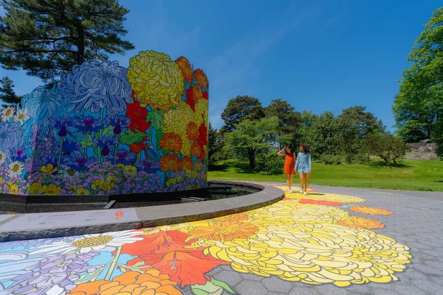 NYC: New York Botanical Garden Pass - Seasonal changes give you a reason to return