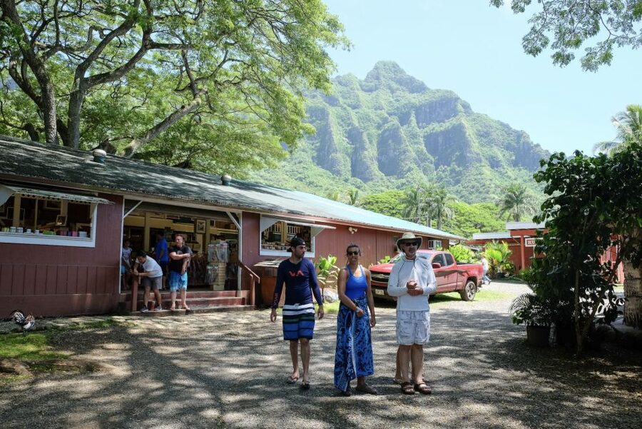 Oahu Hidden Gems & Waimea Botanical Garden/Waterfall tour - Halona Blow Hole and Oahu’s southeast coast