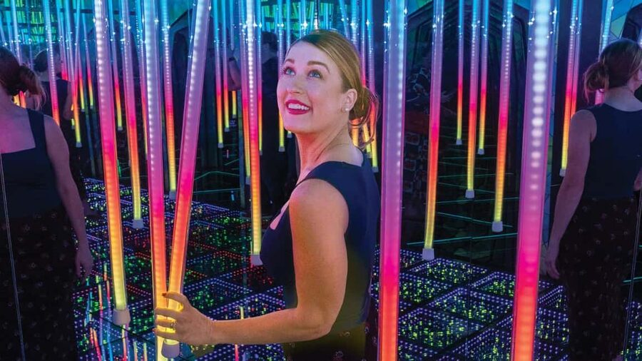 Orlando: Ripley's Mirror Maze Experience - Why the Short Length Matters