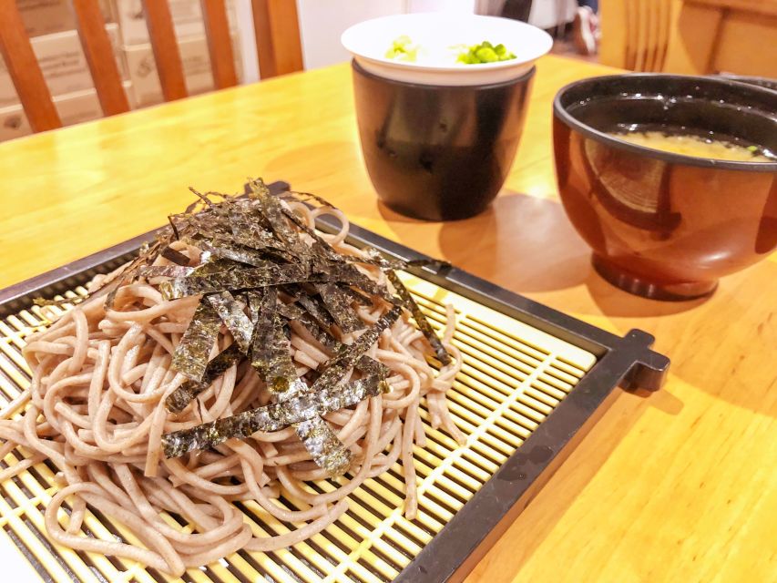 Osaka: Daytime Hanami (Cherry Blossom) and Food Tour - Why Karahori makes a good hanami base