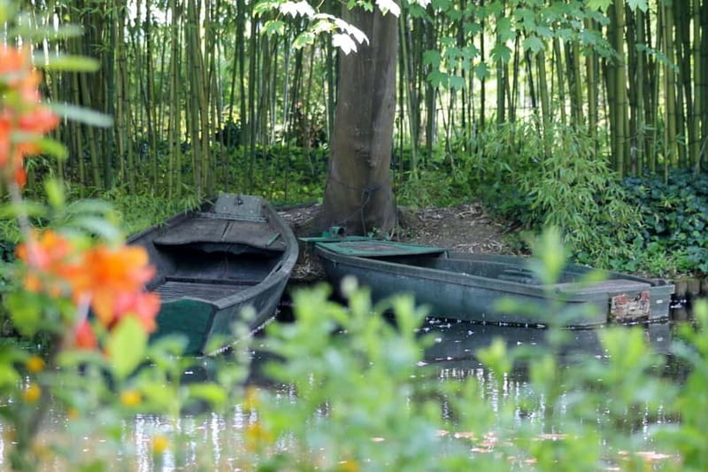 Paris: Giverny Gardens Day Trip with Professional Tour Guide - Why Giverny is worth leaving Paris for