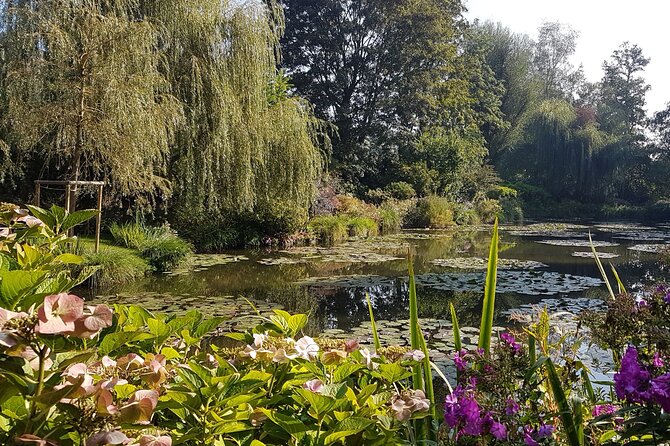 Paris to Giverny private tour Monet gardens house skip-the-line - Entering Monet’s house and flower gardens