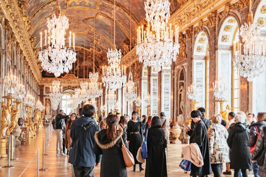 Paris: Versailles Palace and Gardens Full Access Ticket - Crowds, Weather, and Comfort