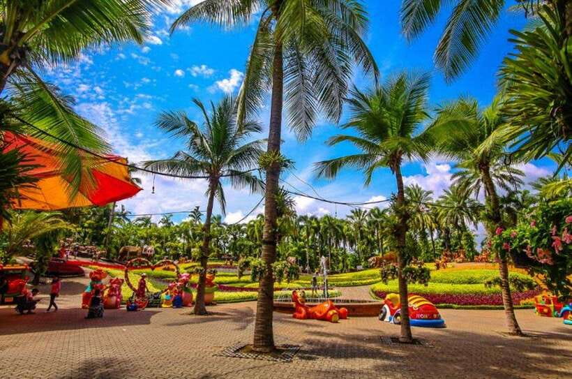 Pattaya: Nong Nooch Tropical Garden Ticket for Foreigners - A botanical garden on a theme-park scale