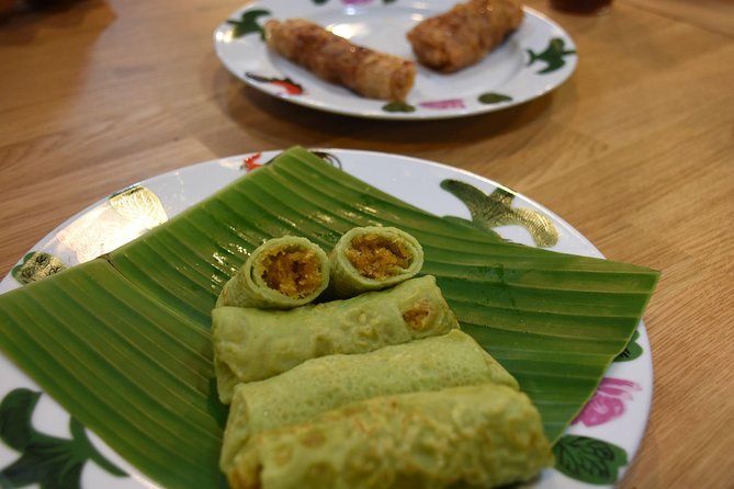 Peranakan Cooking Class in Singapore, near Lavender MRT Station - Meeting Colin, or the chef leading your class